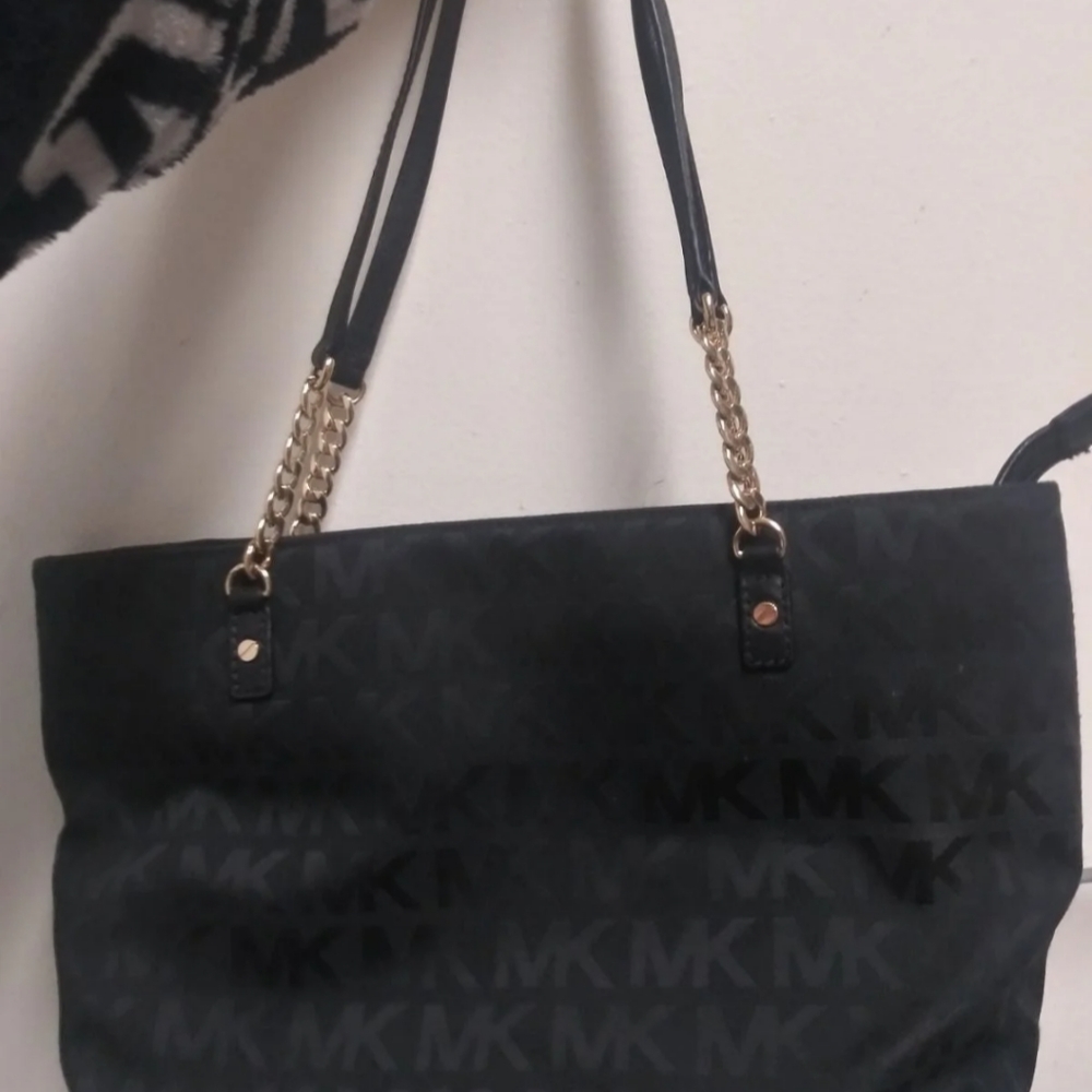Black mk chain tote